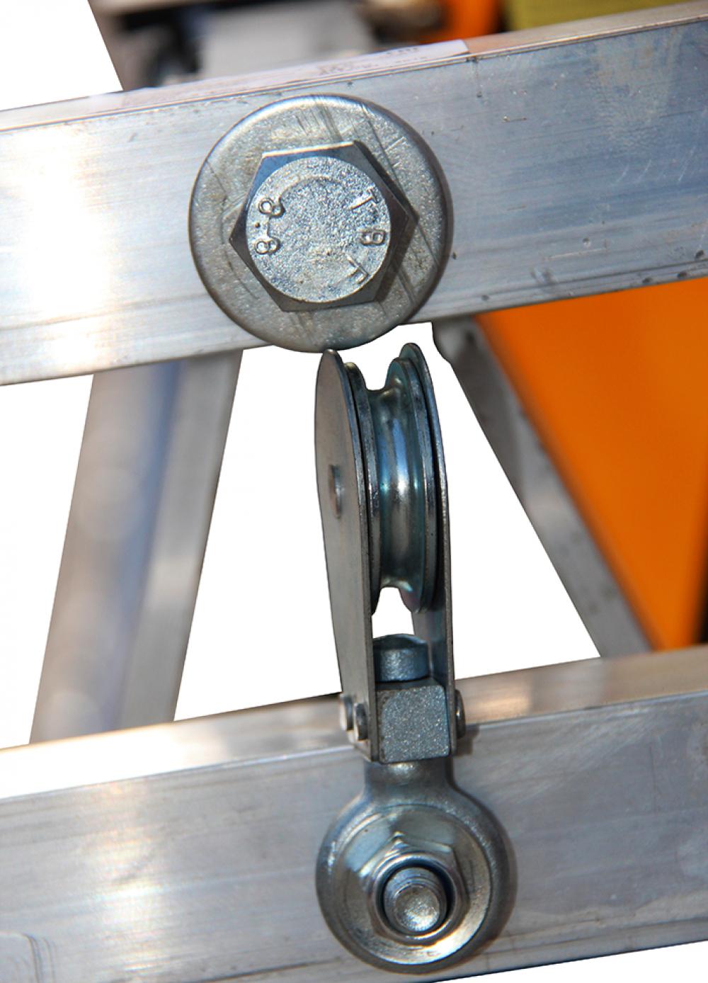 Секционная виброрейка для укладки бетона VTS-9